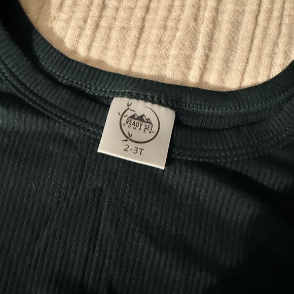 Ready Set Rompers. Front Opening. 2-3T - Picture 9 of 15